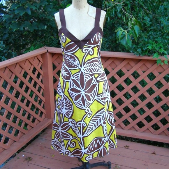 🌞🏝 New size 8 Summer Dress Bold Yellow and Brown Tropical print - Picture 2 of 11